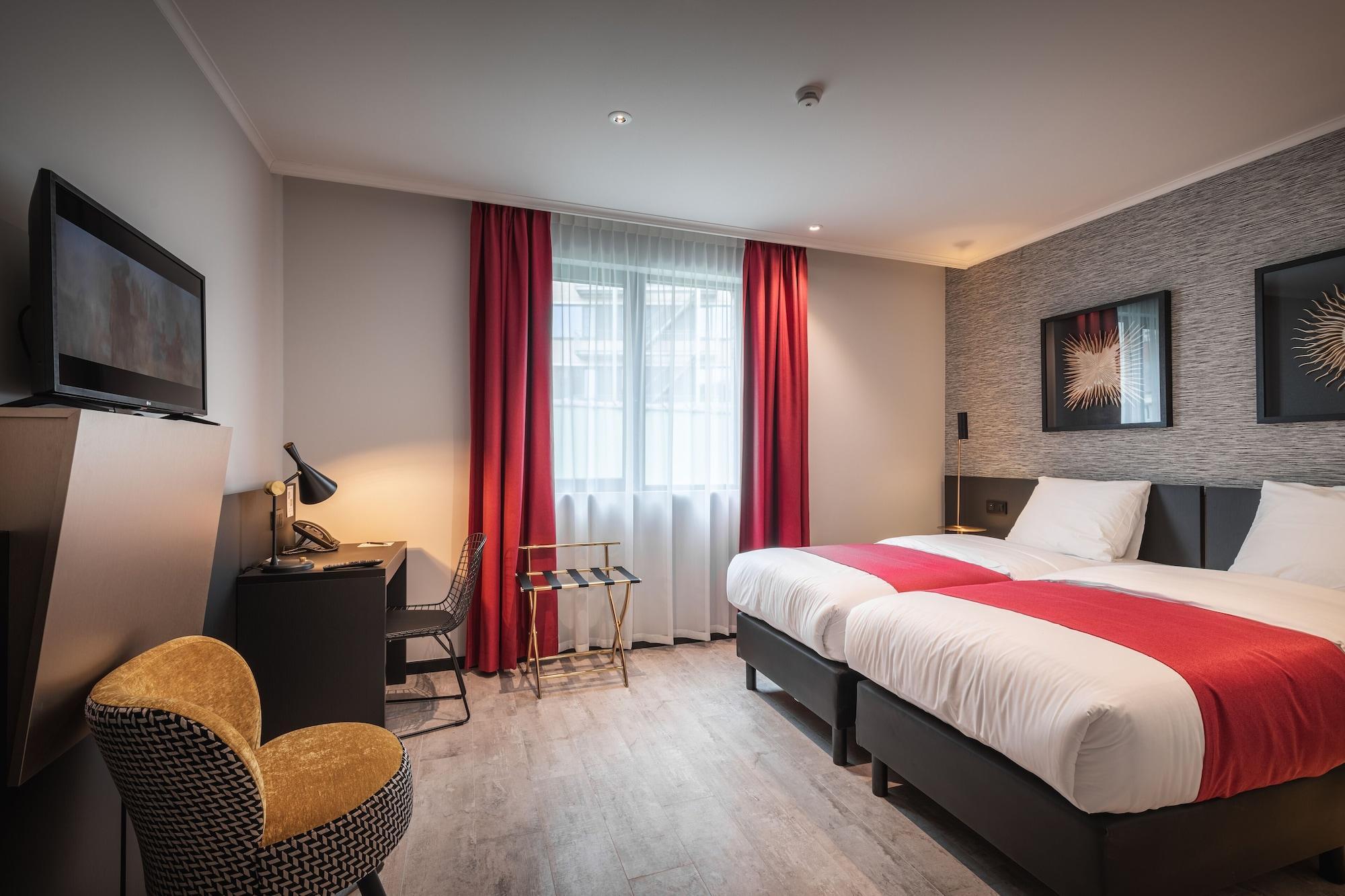 Amory Hotel By Hyllit Antwerpen Bagian luar foto